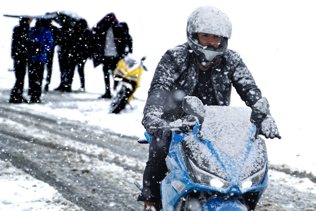 Visit KingsMotorcycleFairings.com for the largest selection of quality Motorcycle Fairing Kits, Helmets, Boots, Goggles, Backpacks, & Accessories!