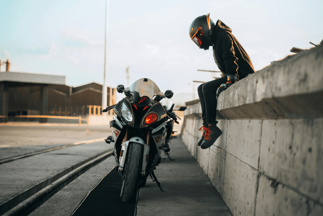 Visit KingsMotorcycleFairings.com for the largest selection of quality Motorcycle Fairing Kits, Helmets, Boots, Goggles, Backpacks, & Accessories!