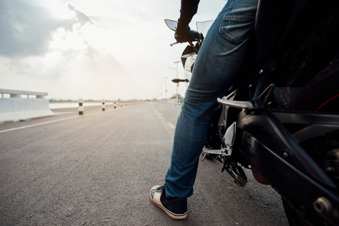 Visit KingsMotorcycleFairings.com for the largest selection of quality Motorcycle Fairing Kits, Helmets, Boots, Goggles, Backpacks, & Accessories!