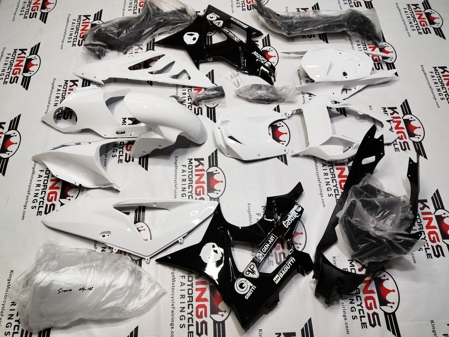 BMW S1000RR Fairings (2009-2014) White, Black from KingsMotorcycleFairings.com
