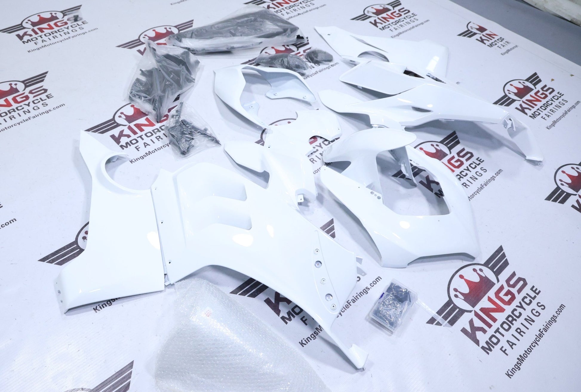 Ducati Panigale V4 Fairings (2018-2019) All White at KingsMotorcycleFairings.com