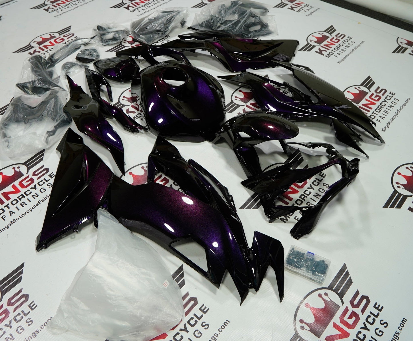 Fairing kit for a Kawasaki Ninja ZX6R 636 (2019-2023) Dark Purple, Orange Chameleon at KingsMotorcycleFairings.com 