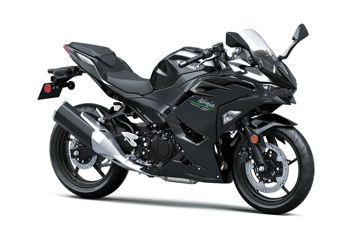 Fairings for Kawasaki Ninja 500 Fairings (2024-2025) Black, Green, White by KingsMotorcycleFairings.com