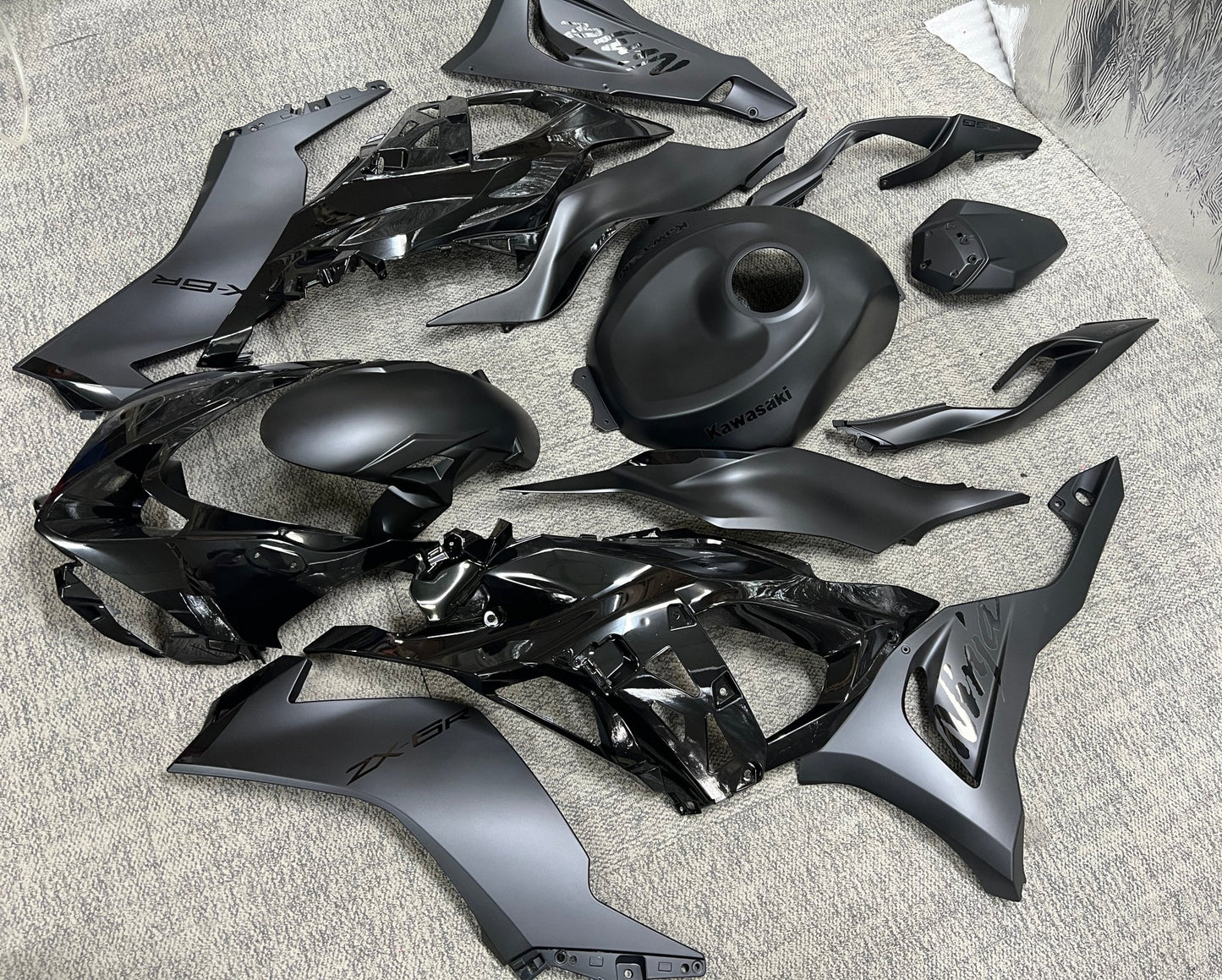 Fairings for Kawasaki ZX6R 636 (2024-2025) All Black at KingsMotorcycleFairings.com