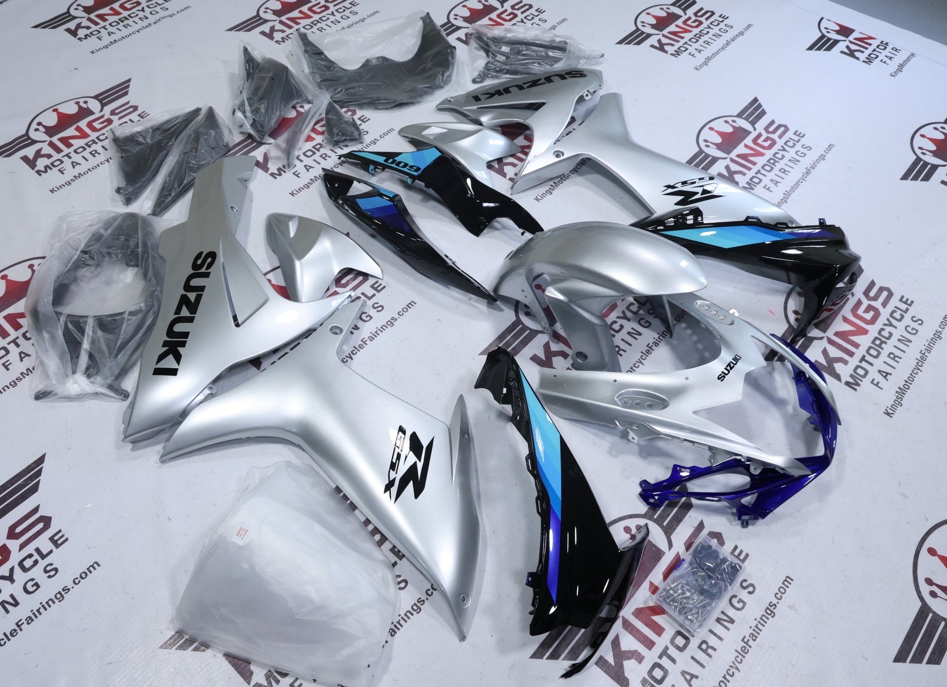 Fairings for Suzuki GSXR600 (2025-2026) Silver, Black, Blue from KingsMotorcycleFairings.com