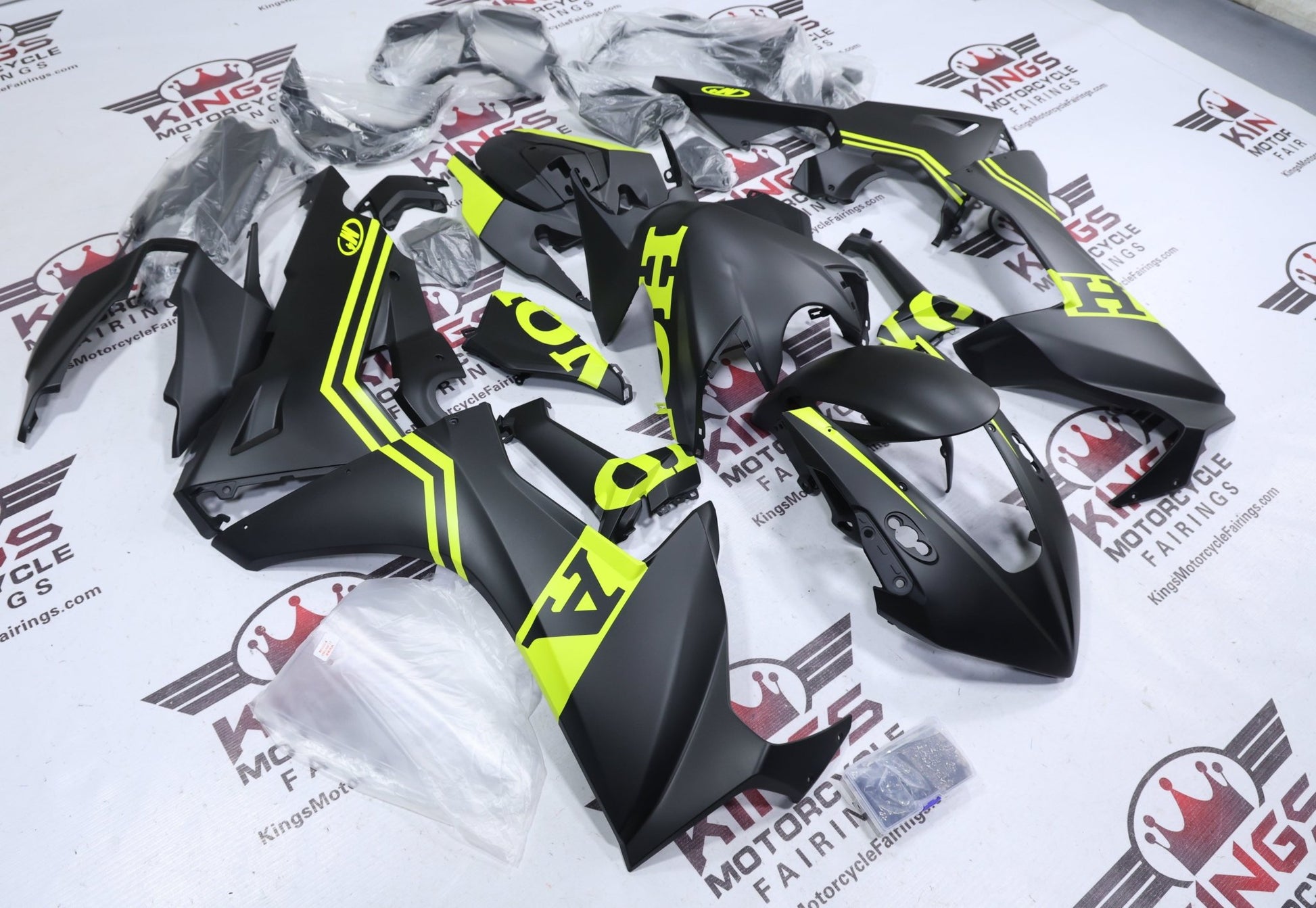 Honda CBR1000RR Fairing Set (2017-2025) Matte Black, Neon Yellow at KingsMotorcycleFairings.com