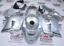 Honda CBR1100XX Super Blackbird Fairings (1996-2007) Gloss Silver, Black at KingsMotorcycleFairings.com