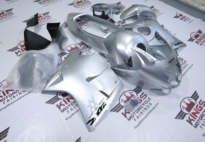 Honda CBR1100XX Super Blackbird Fairings (1996-2007) Gloss Silver, Black from KingsMotorcycleFairings.com