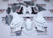 Honda CBR125R Fairings (2011-2016) Pearl White, Matte Black at KingsMotorcycleFairings.com