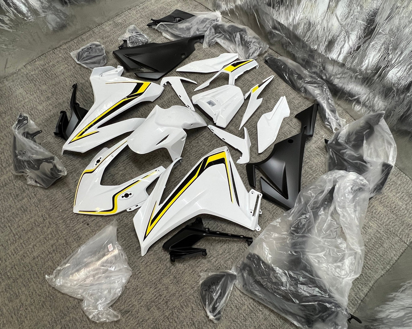 Honda CBR500R Fairing Kit (2019-2021) White, Yellow, Black  at KingsMotorcycleFairings.com