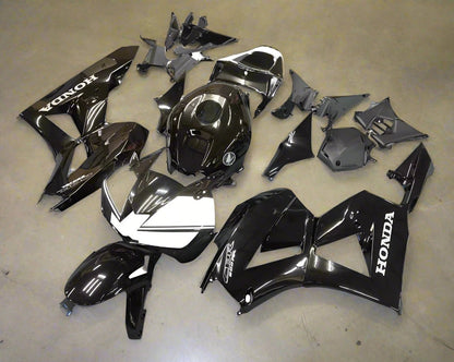 Honda CBR600RR Fairings (2026) Black, White at KingsMotorcycleFairings.com