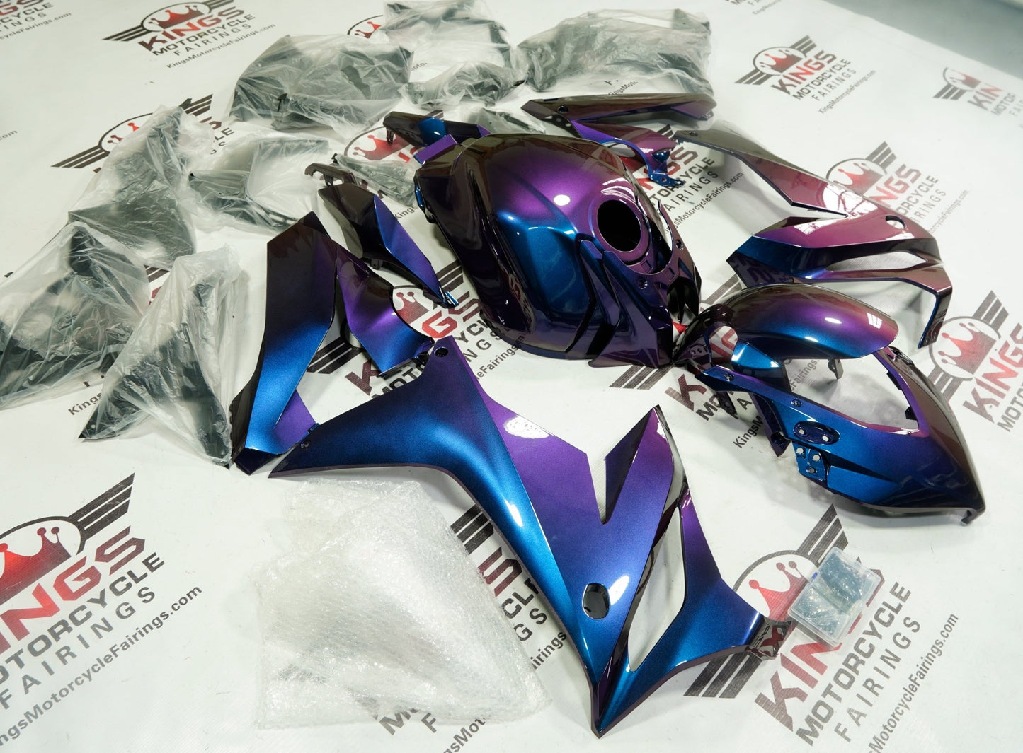Honda CBR650R Fairing Kit (2021-2023) Chameleon Blue, Purple at KingsMotorcycleFairings.com