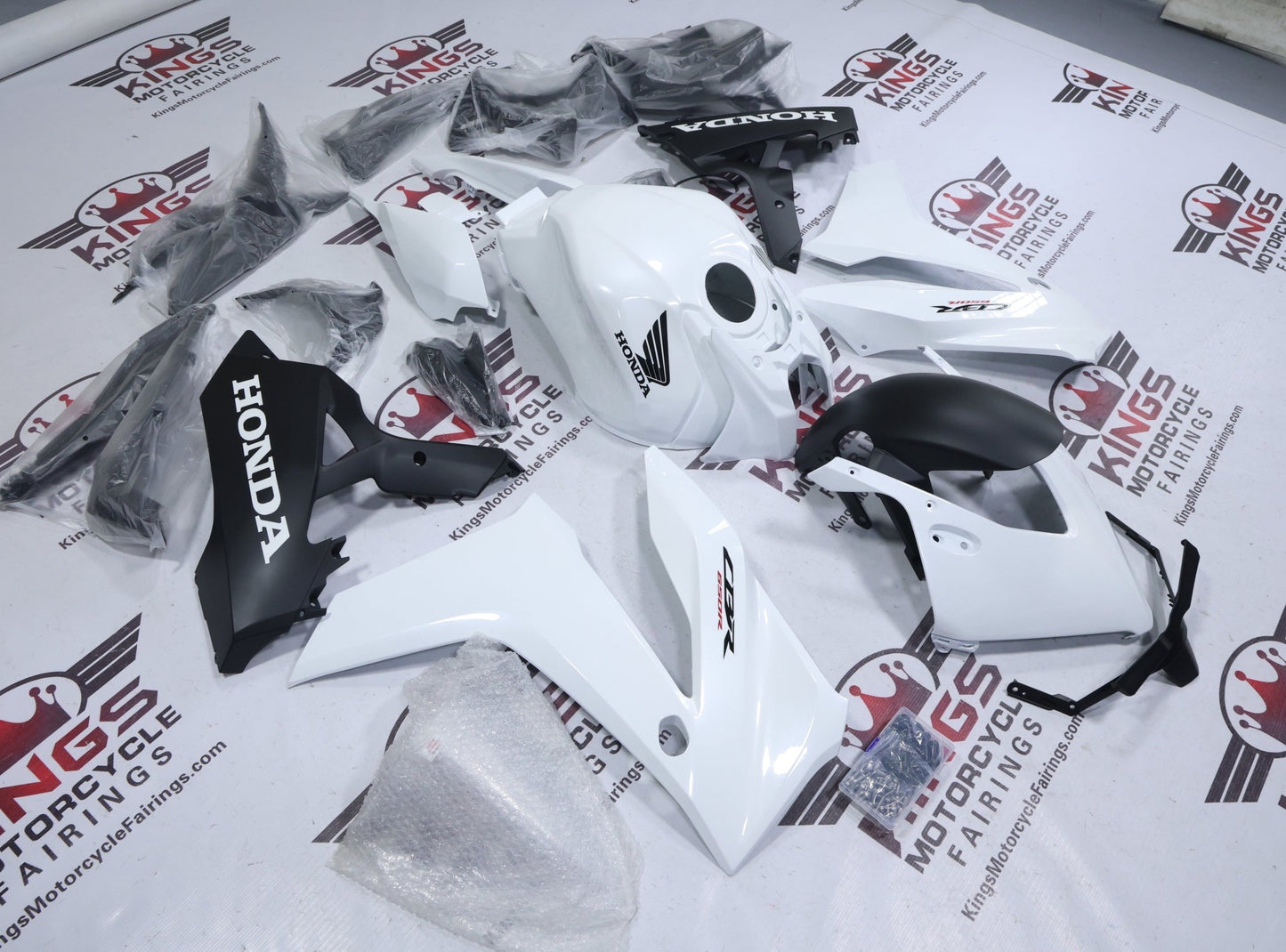 Honda CBR650R Fairing Kit (2024-2025) White Pearl at KingsMotorcycleFairings.com