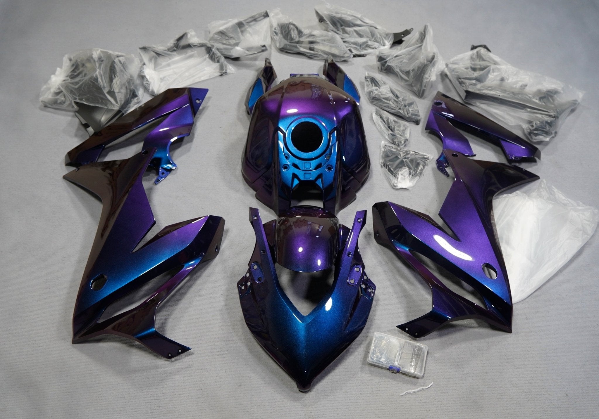 Honda CBR650R Fairings (2021-2023) Purple, Blue Chameleon at KingsMotorcycleFairings.com