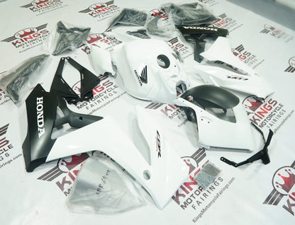 Honda CBR650R Fairings (2024-2025) White Pearl by KingsMotorcycleFairings.com