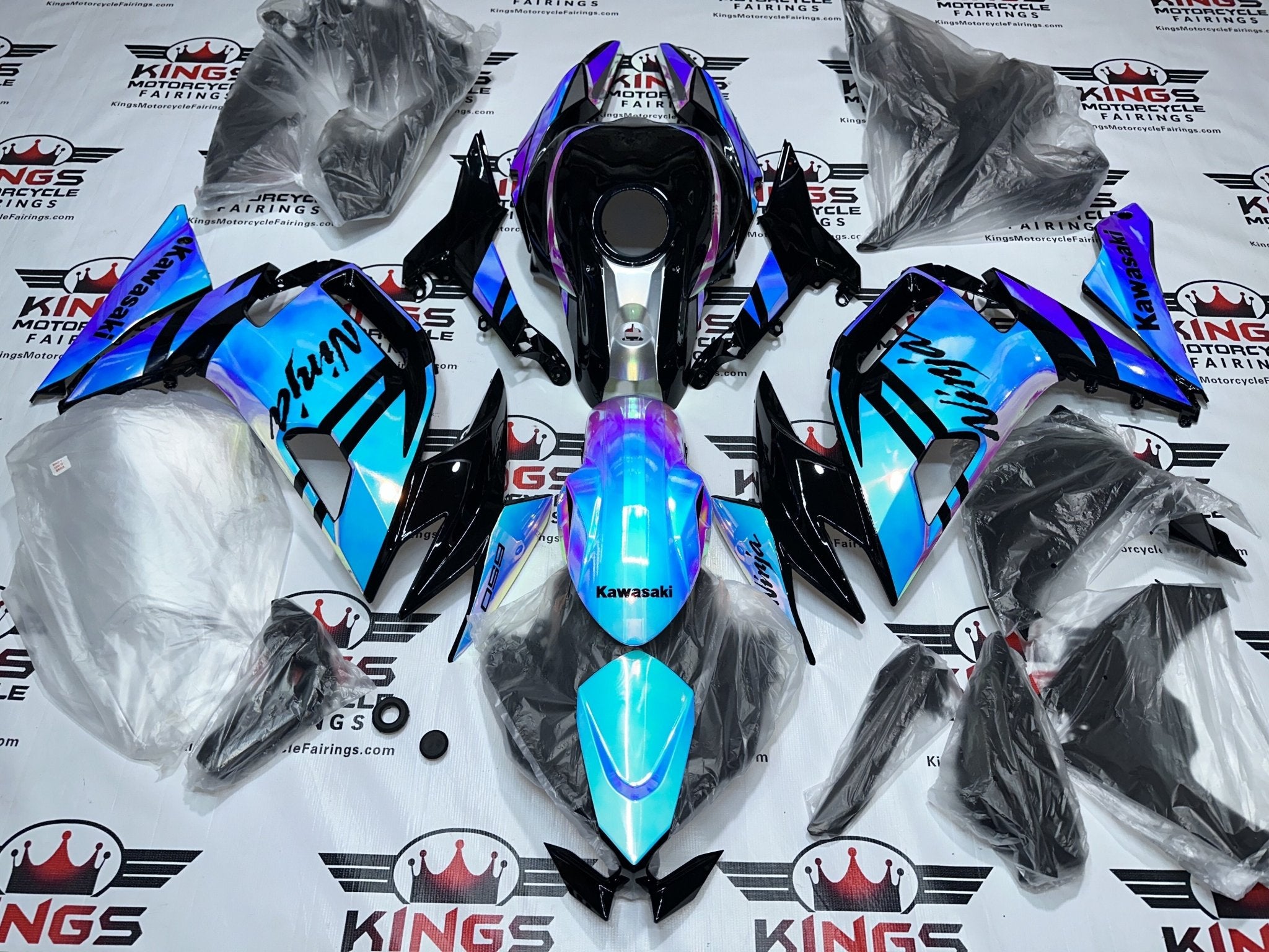 Kawasaki Ninja 650 Fairing Kit (2020-2025) Chrome Chameleon, Blue, Pink at KingsMotorcycleFairings.com
