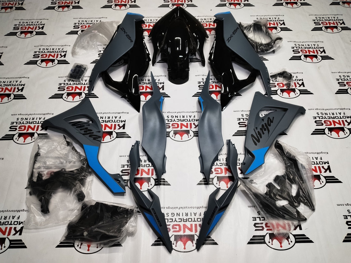 Kawasaki Ninja ZX6R 636 Fairings (2024-2025) Matte Dark Gray Metallic at KingsMotorcycleFairings.com