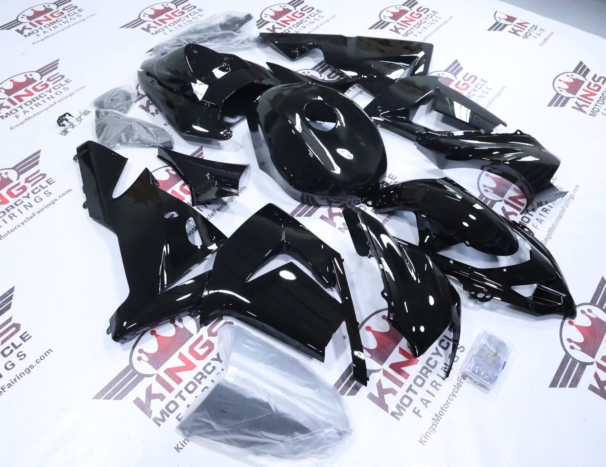 Kawasaki ZX-10R Fairings (2004-2005) All Black at KingsMotorcycleFairings.com