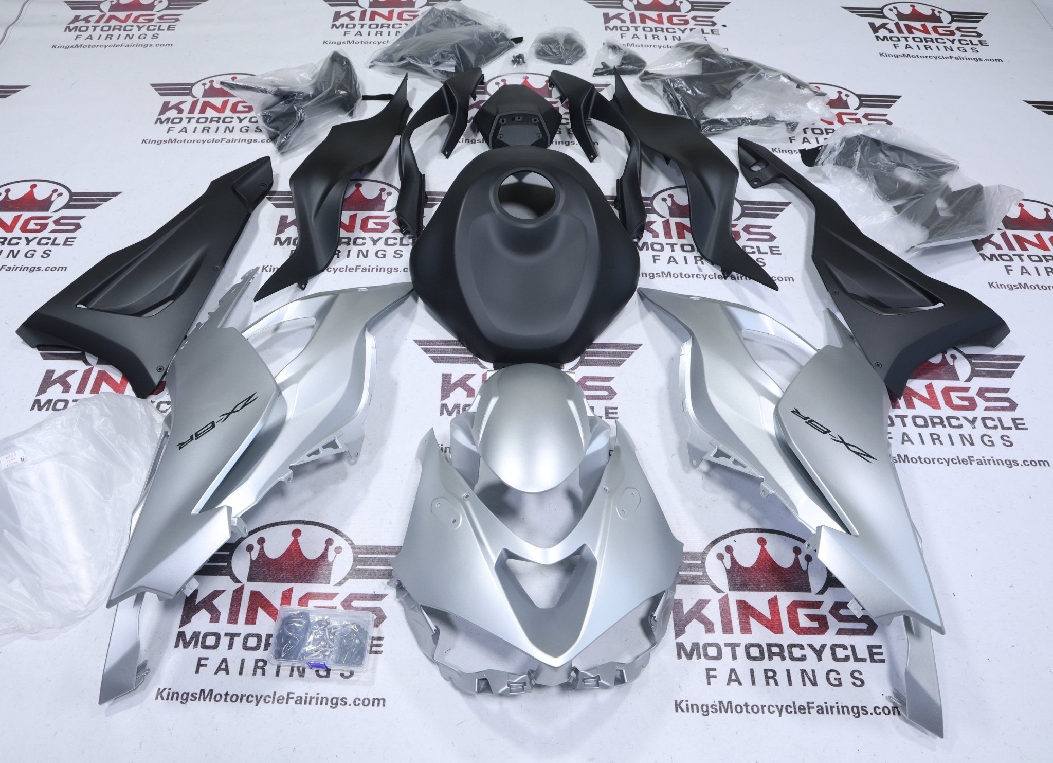 Kawasaki ZX6R Fairings (2024-2025) Silver, Flat Black at KingsMotorcyceFairings.com