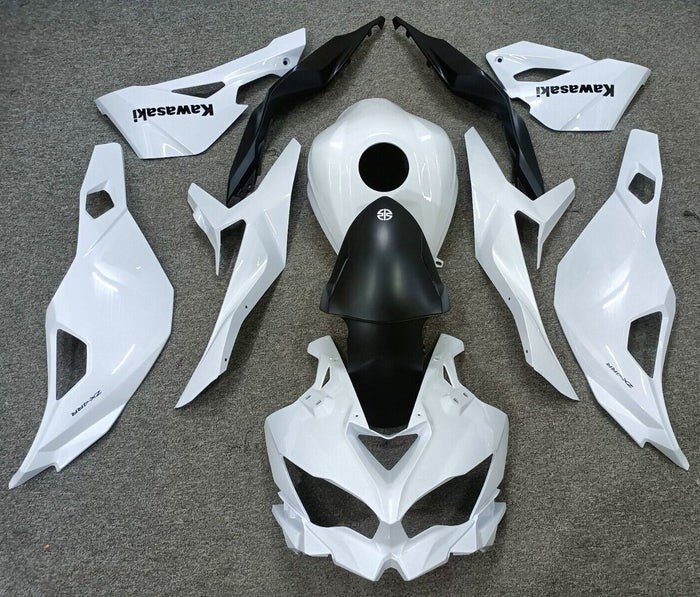 Kawasaki Ninja ZX4R Fairing kit (2019-2025) White, Matte Black at KingsMotorcycleFairings.com