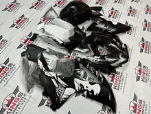 Suzuki GSX-R600 Fairings (2008-2010) Black, White, Woman from KingsMotorcycleFairings.com