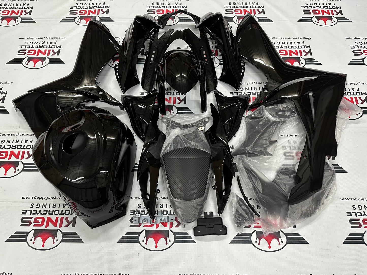 Suzuki GSX-R 600 Fairings (2025-2026) All Black at KingsMotorcycleFairings.com