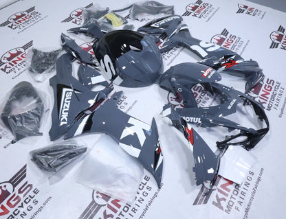 Suzuki GSX-R600 Fairings (2025-2026) Gray, White, Black, Red from KingsMotorcycleFairings.com