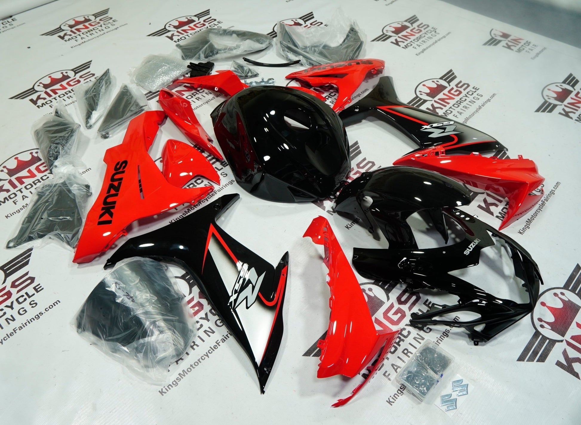 Suzuki GSX-R750 Fairings (2025-2026) Black, Red, Gray at KingsMotorcycleFairings.com