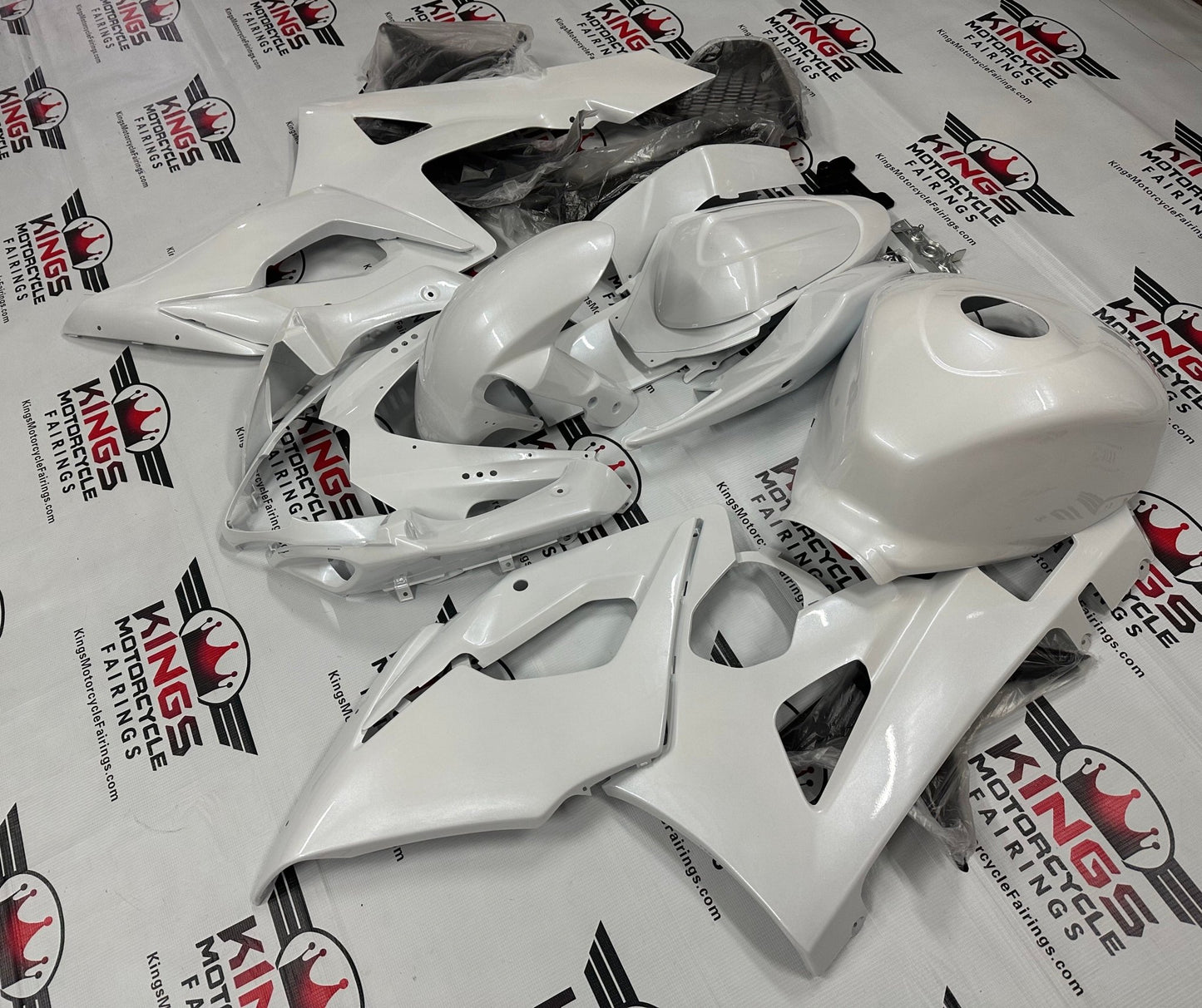 Suzuki GSXR 1000 Fairings (2005-2006) Pearl White at KingsMotorcycleFairings.com