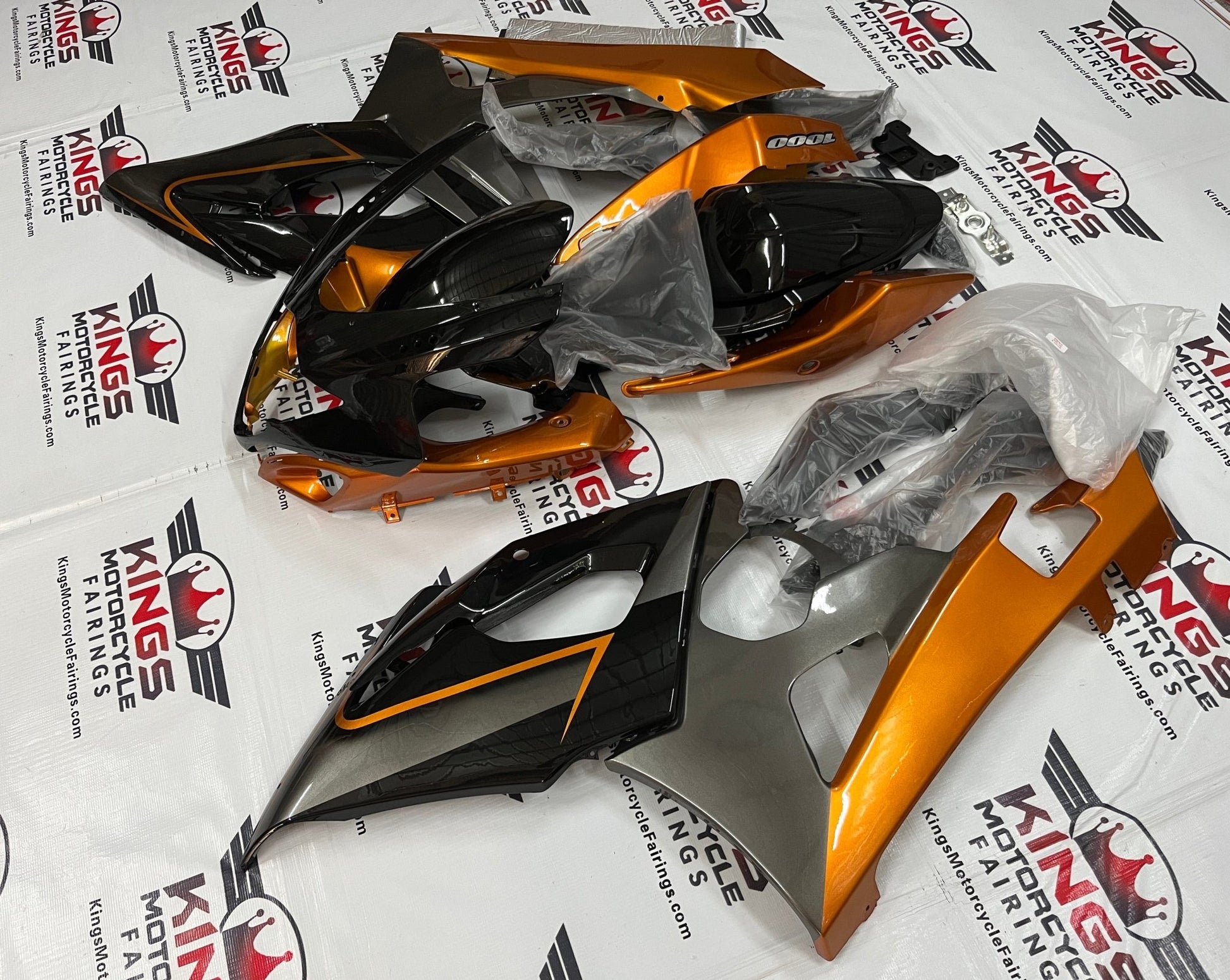 Suzuki GSXR1000 (2005-2006) Black, Bronze & Gray Fairings at KingsMotorcycleFairings.com