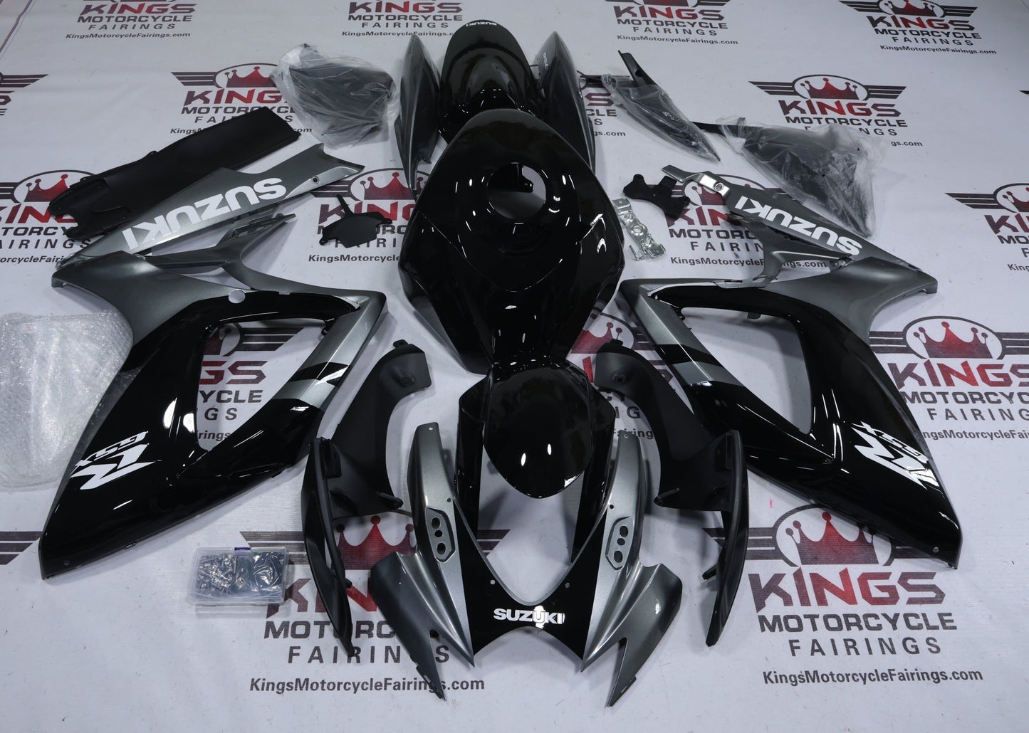 Suzuki GSXR600 Fairing Kit (2006-2007) Black, Silver, White at KingsMotorcycleFairings.com