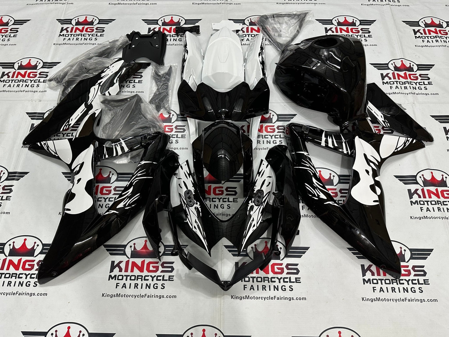 Suzuki GSXR600 Fairing Kit (2008-2010) Black, White, Leyla at KingsMotorcycleFairings.com