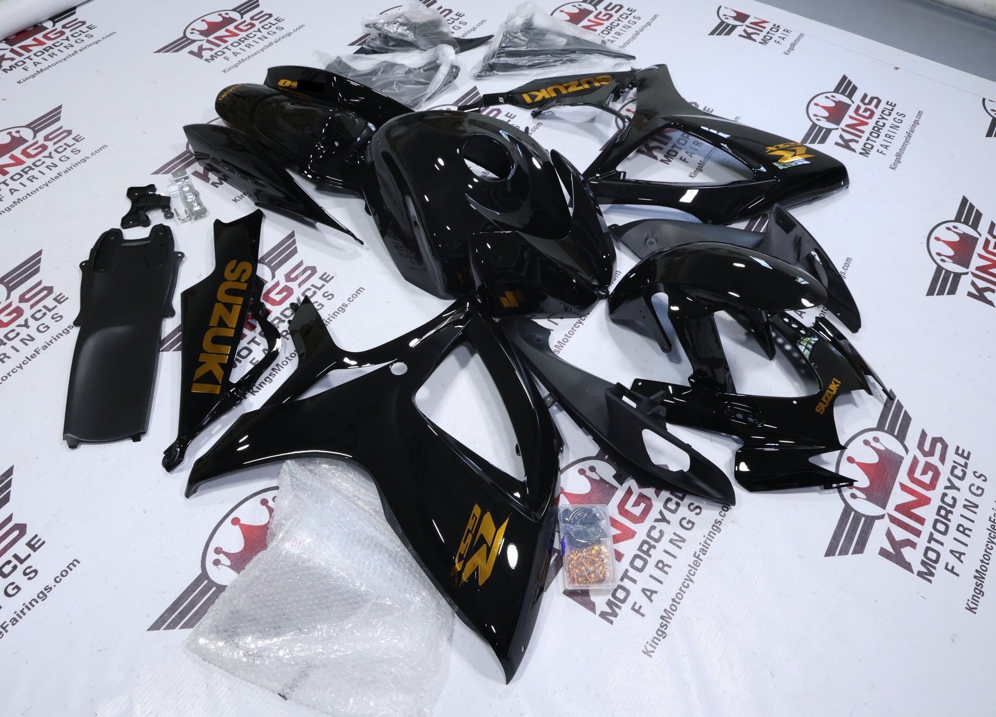 Suzuki GSXR600 Fairings (2006-2007) Black, Gold Chrome from KingsMotorcycleFairings.com