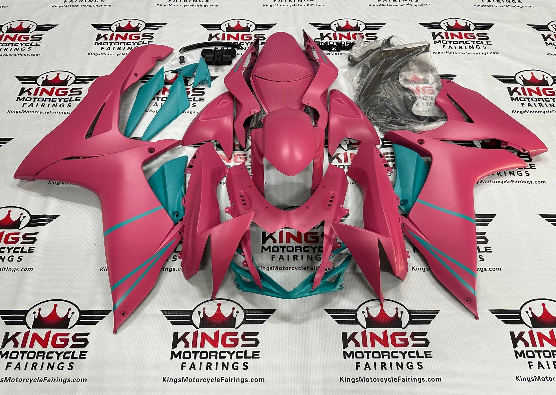 Suzuki GSXR 600 Fairings (2025-2026) Matte Pink, Blue Turquoise at KingsMotorcycleFairings.com