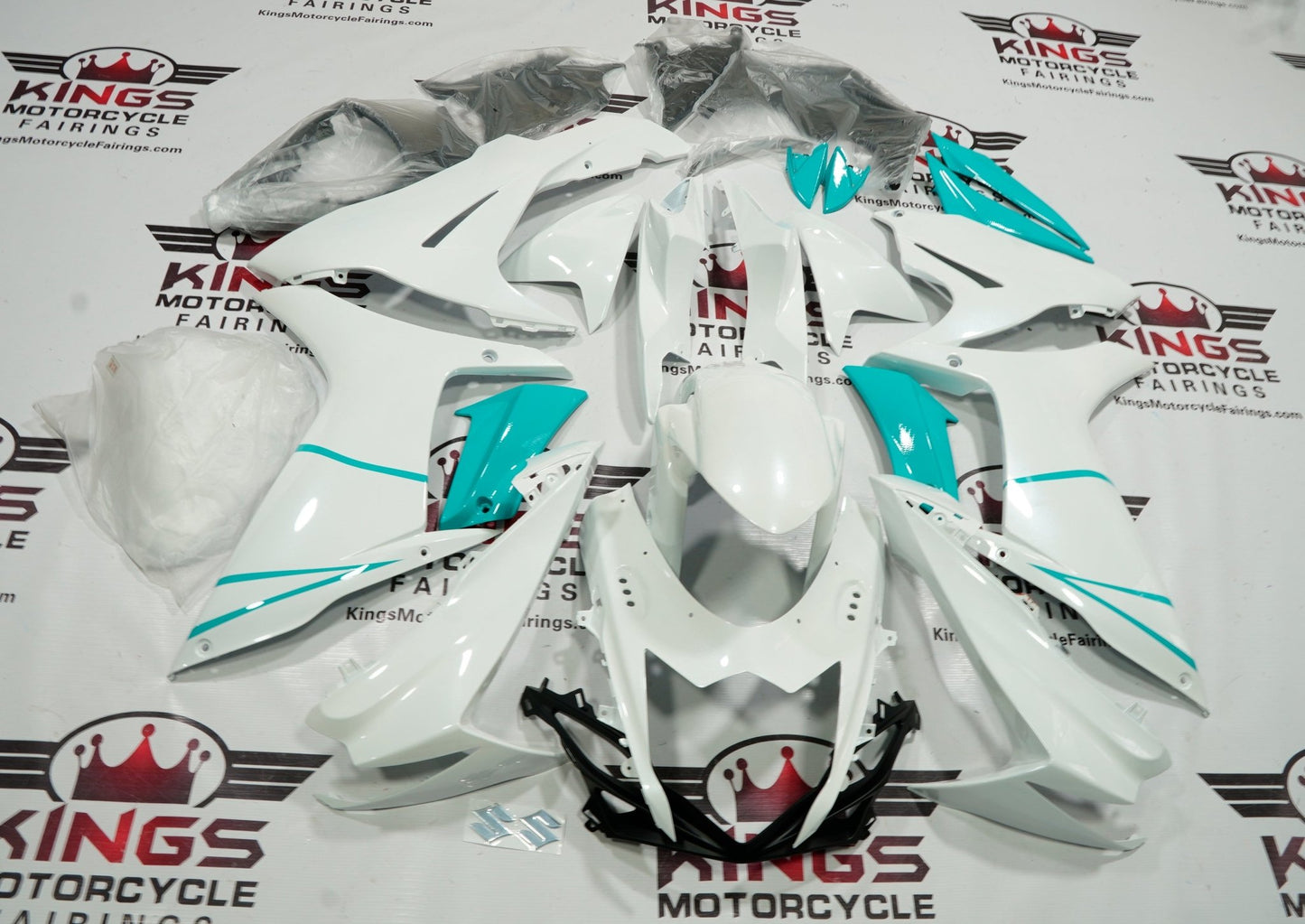Suzuki GSXR600 Fairings (2025-2026) Pearl White, Mint Green at KingsMotorcycleFairings.com