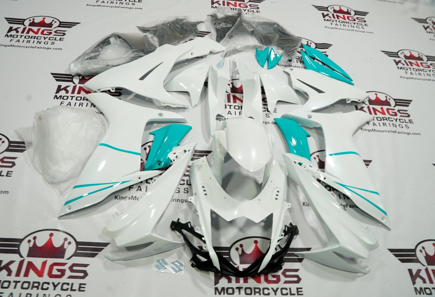 Suzuki GSXR600 Fairings (2025-2026) White, Mint Green at KingsMotorcycleFairings.com