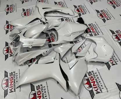 Suzuki GSXR600 Fairing set (2025-2026) Pearl White at KingsMotorcycleFairings.com
