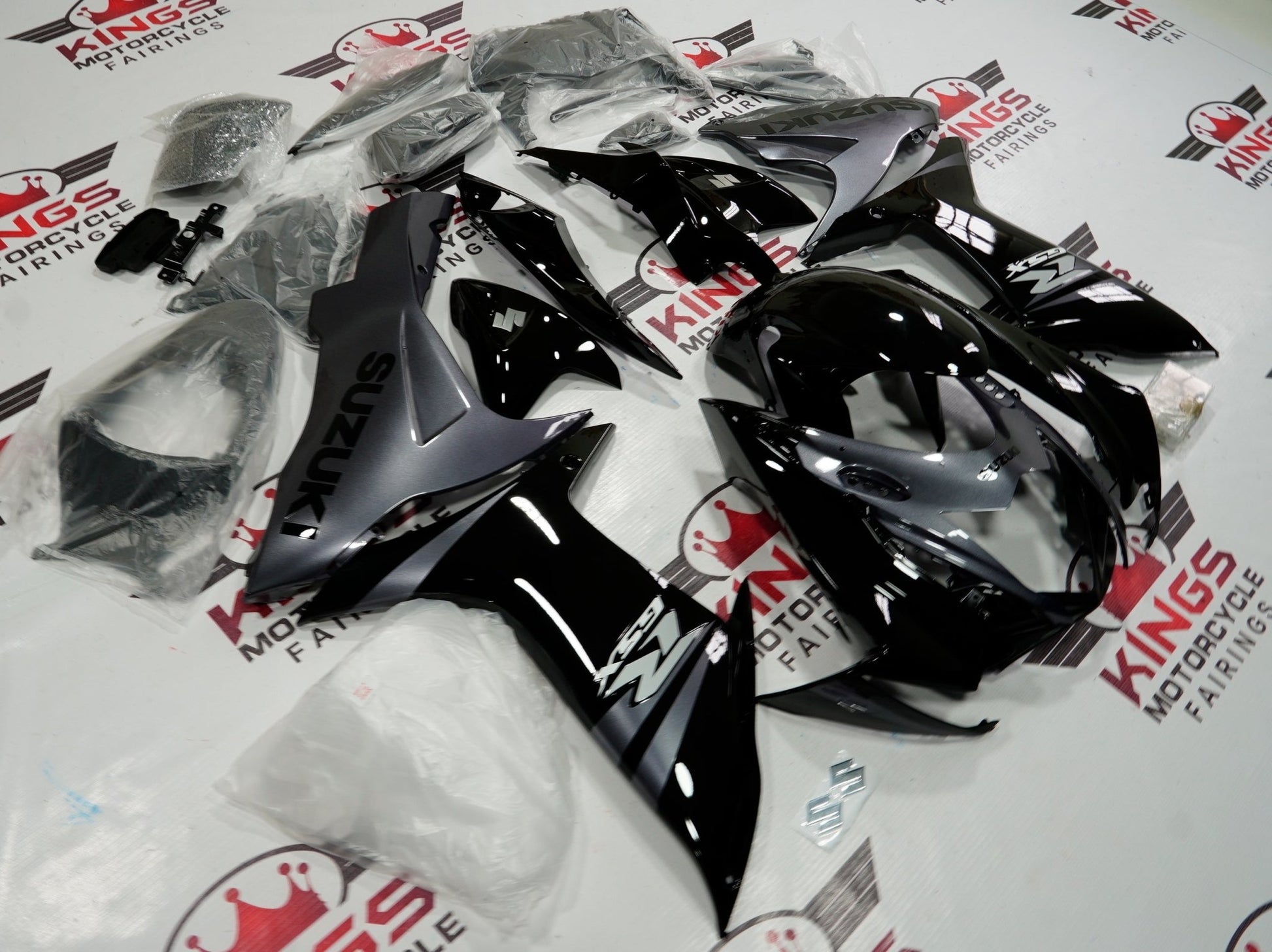 Suzuki GSXR750 Fairing Kit (2025-2026) Black, Silver at KingsMotorcycleFairings.com