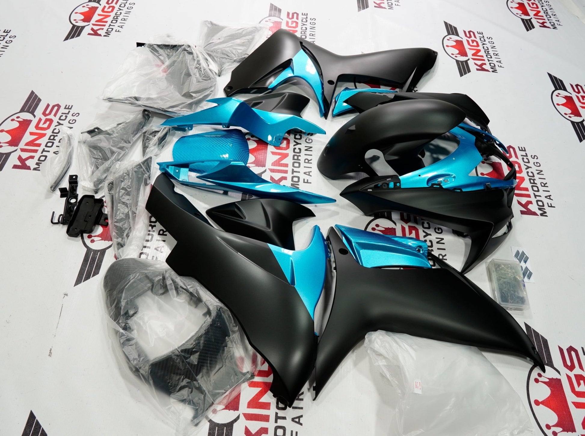 Suzuki GSXR750 Fairing Kit (2025-2026) Matte Black, Turquoise Blue at KingsMotorcycleFairings.com.