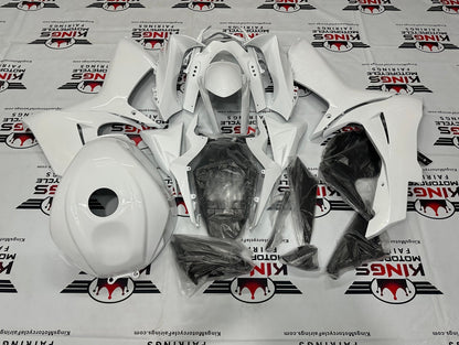 Suzuki GSXR750 Fairing Set (2011-2024) White on White at KingsMotorcycleFairings.com