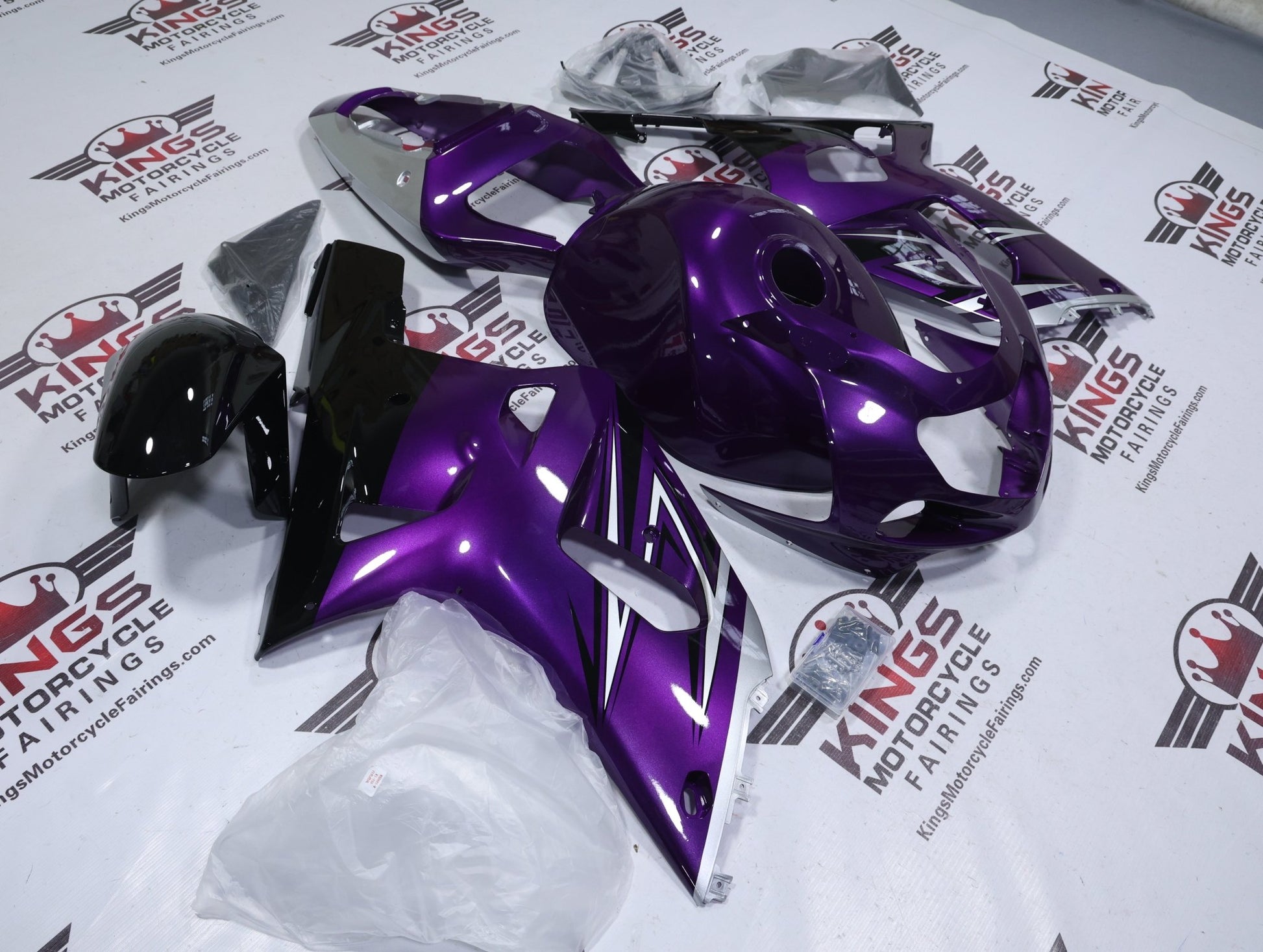 Suzuki GSXR750 Fairings (2000-2003) Purple, Silver, Black at KingsMotorcycleFairings.com