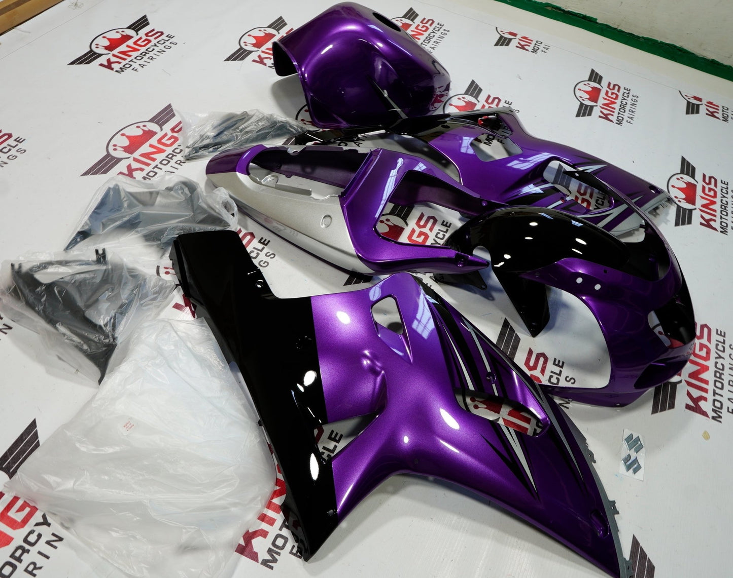 Suzuki GSXR 750 Fairings (2000-2003) Purple, Silver, Black at KingsMotorcycleFairings.com