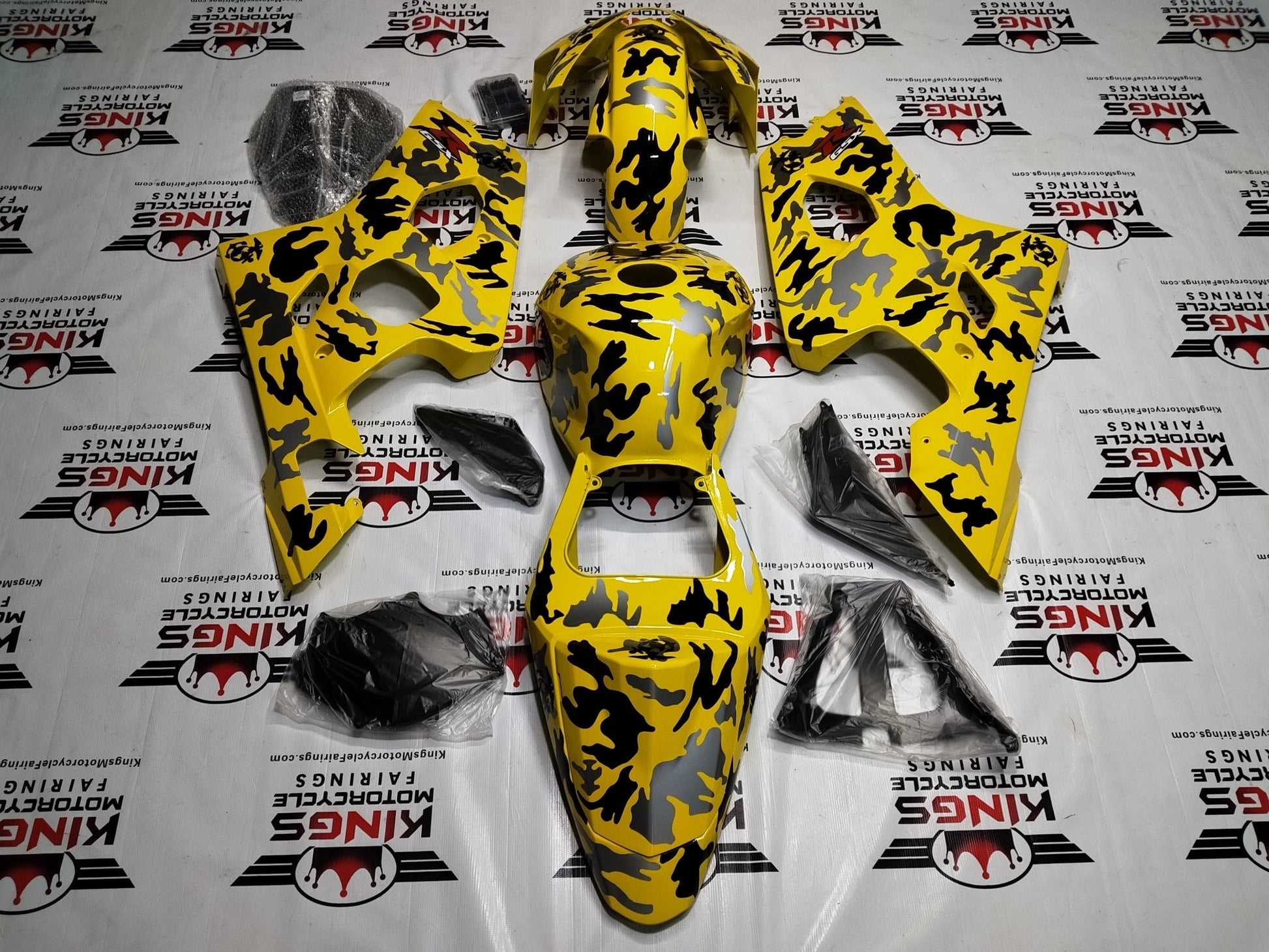 Suzuki GSXR750 Fairings (2004-2005) Yellow, Black, US Marine Camo from KingsMotorcycleFairings.com