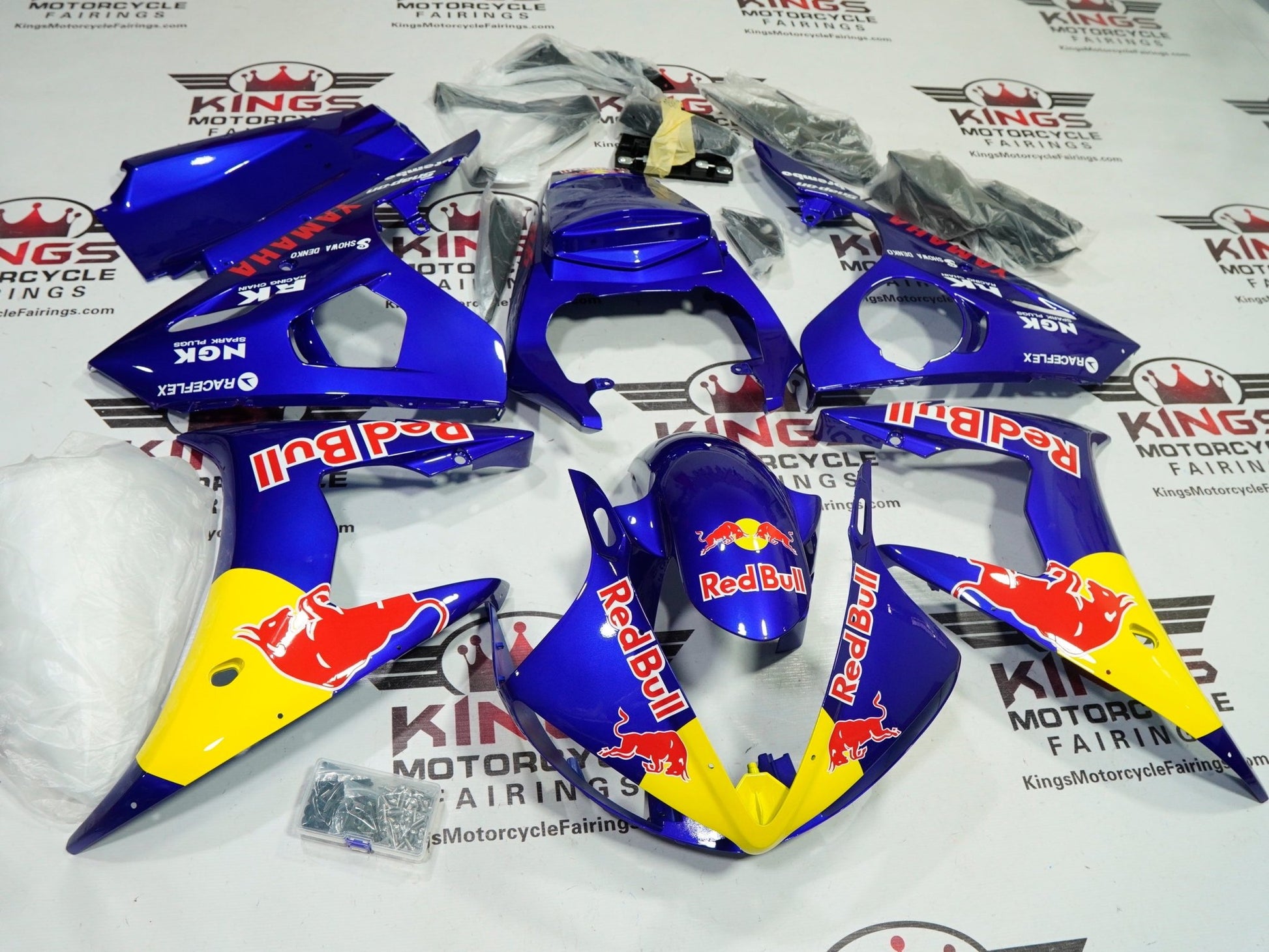 Yamaha YZF-R6 Fairings (2005) Blue Red Bull at KingsMotorcycleFairings.com
