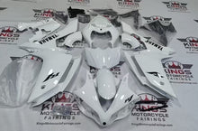 Yamaha YZF-R1 Fairings (2004-2006) White, Black at KingsMotorcycleFairings.com