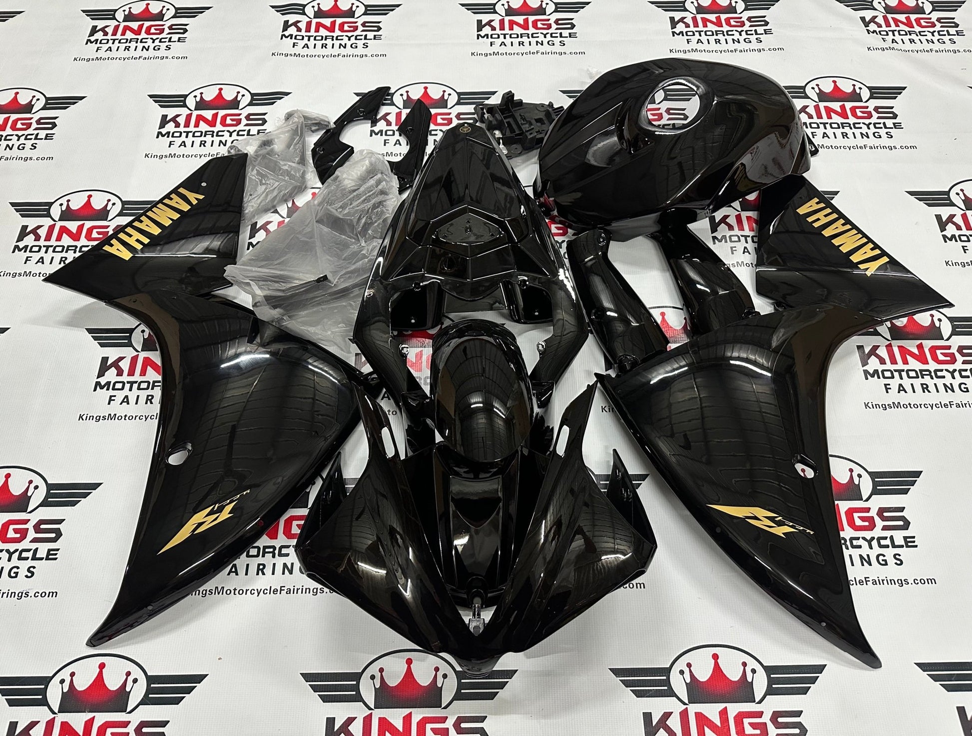 Yamaha YZF-R1 Fairings (2012-2014) All Black & Gold at KingsMotorcycleFairings.com