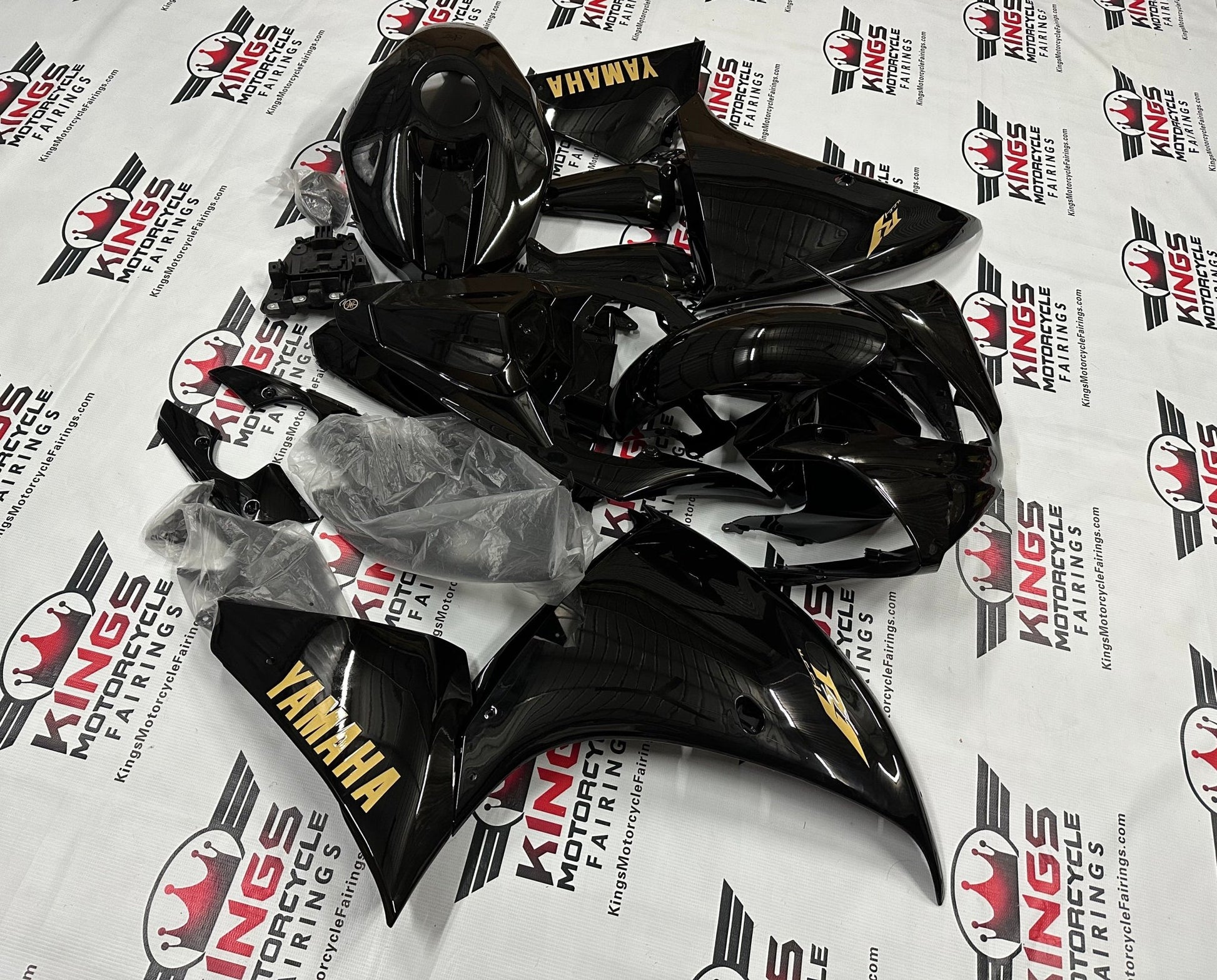 Yamaha R1 Fairings (2012-2014) All Black, Gold at KingsMotorcycleFairings.com