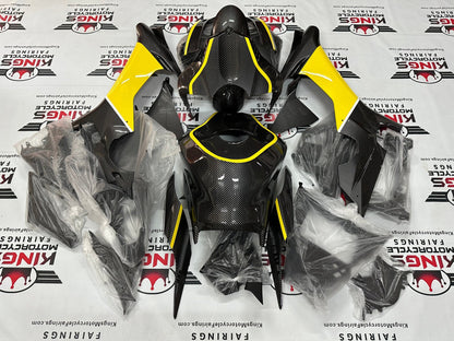 Yamaha YZF-R1 Fairings (2015-2019) Faux Carbon Fiber, Yellow, White from KingsMotorcycleFairings.com