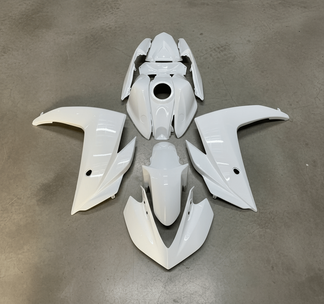 Yamaha YZF-R3 Fairings (2015-2018) All White at KingsMotorcycleFairings.com