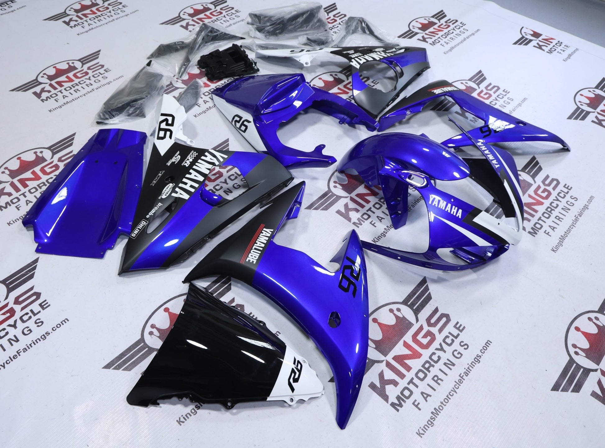 Yamaha YZF-R6 Fairings (2005) Blue, White, Black Yamalube from KingsMotorcycleFairings.com